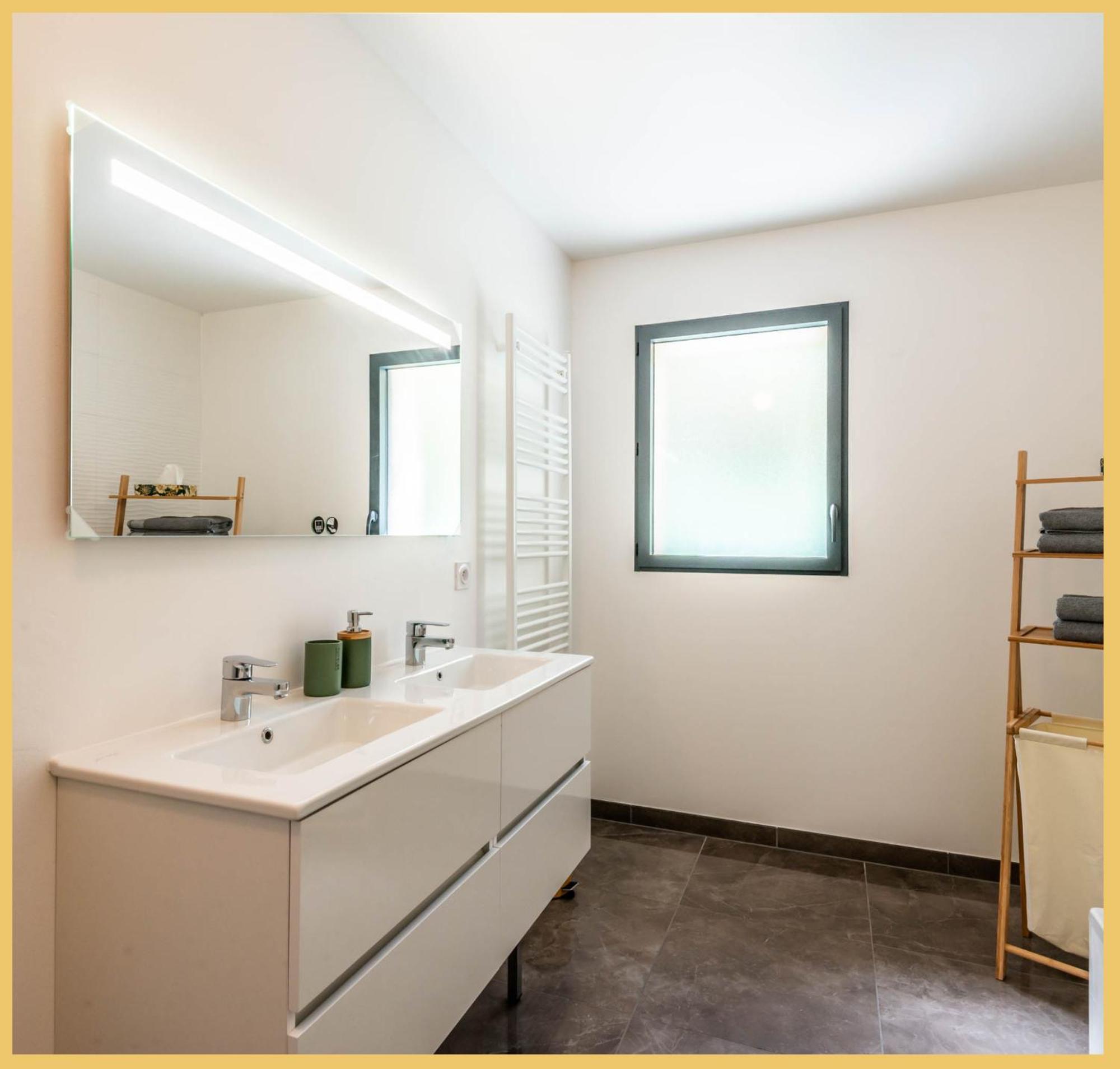 Zen Vanilla Home, Maison Exotique Entre Annecy Et Geneve Cruseilles